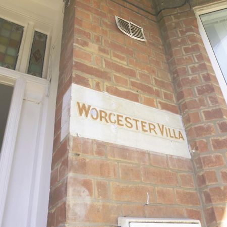 Cosy & Modern 1 Bed Studio Apart-Hotel Leamington Spa Εξωτερικό φωτογραφία
